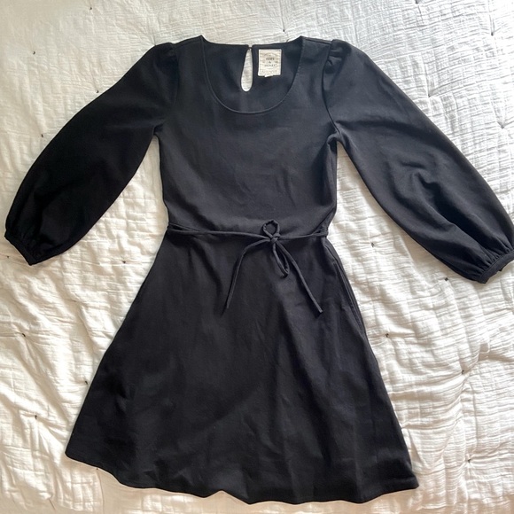 Hope & Henry Dresses & Skirts - Hope & Henry Women’s Black Long-sleeve Dress. Organic Cotton, Maternity Friendly